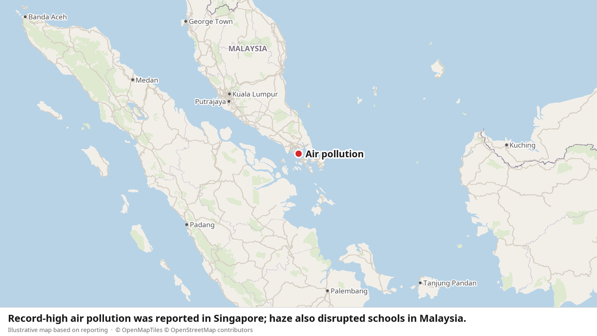 Haze Shuts 200 Schools as Singapore Air Hits Worst